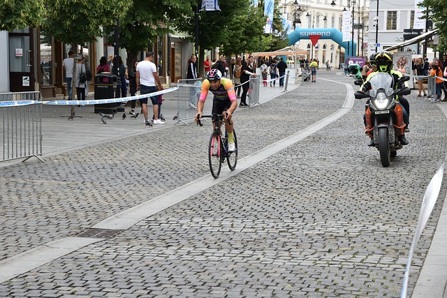 竞博体育jbo中国官方网站